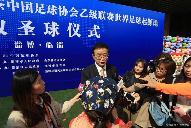 一觉醒来！杜锋获土豪球队报价，球迷为徐杰鸣不平，徐昕有望首秀
